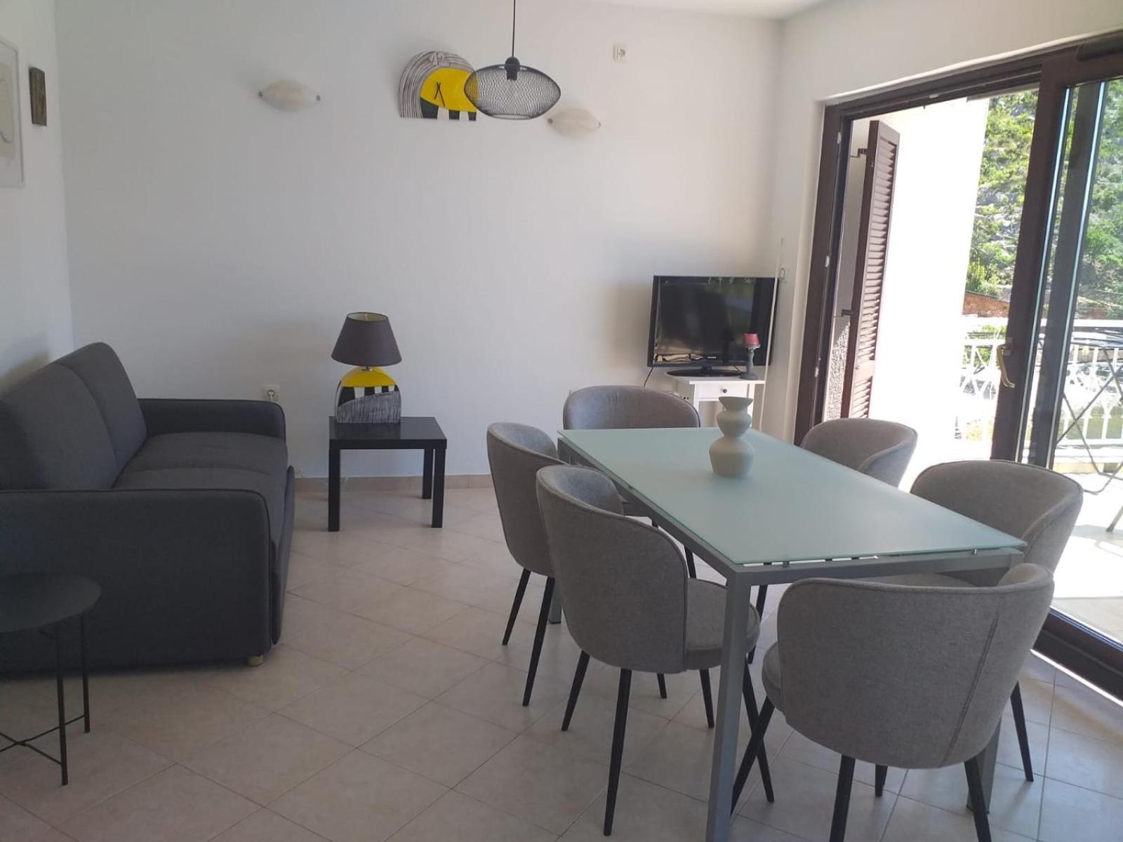 Apartmani Pulic Сен Екстериор снимка